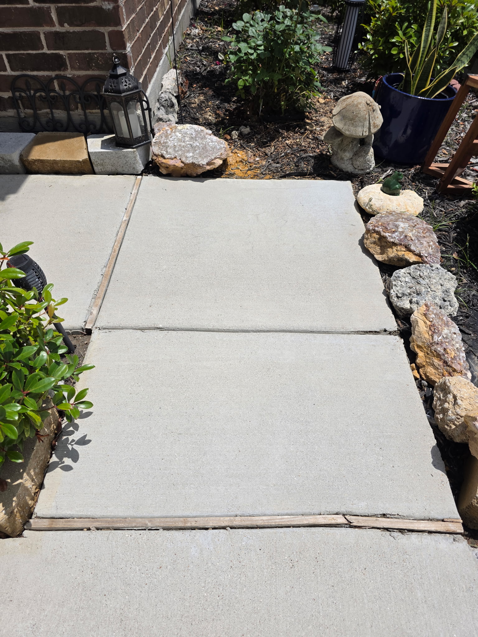 Front porch after cleaning
